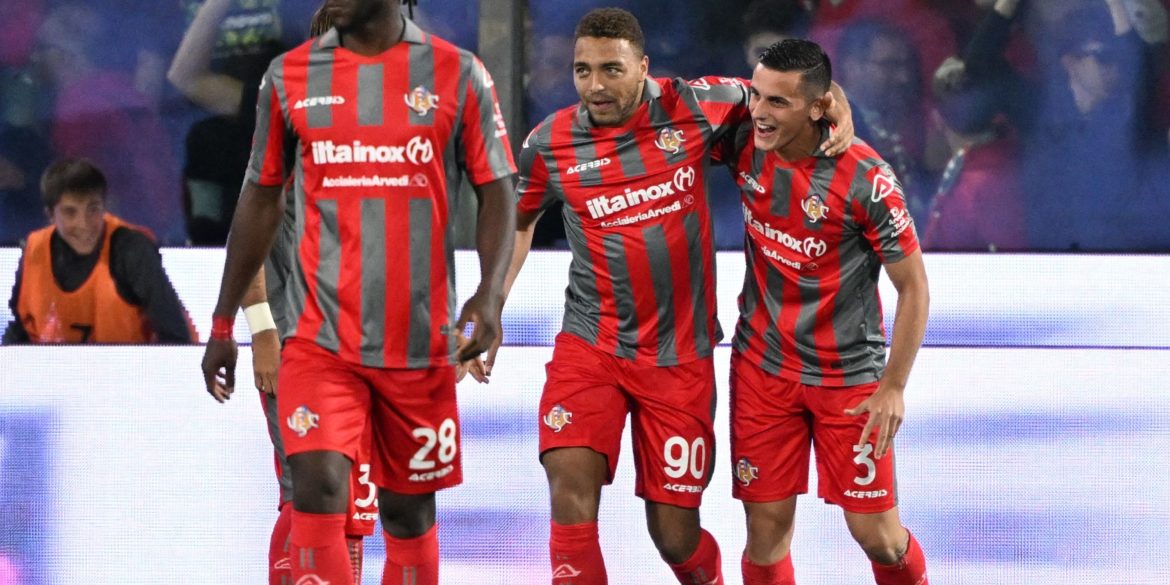 Rangers In Talks To Land £5m Morelos Replacement At Ibrox