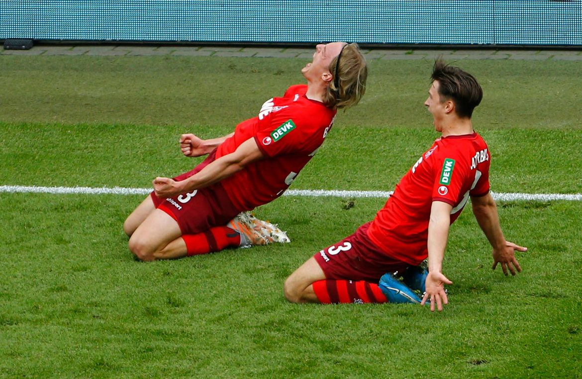 Crystal Palace: Bornauw wants Koln exit